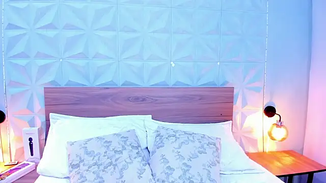 Stacey white  online show from 2, 10, 2025