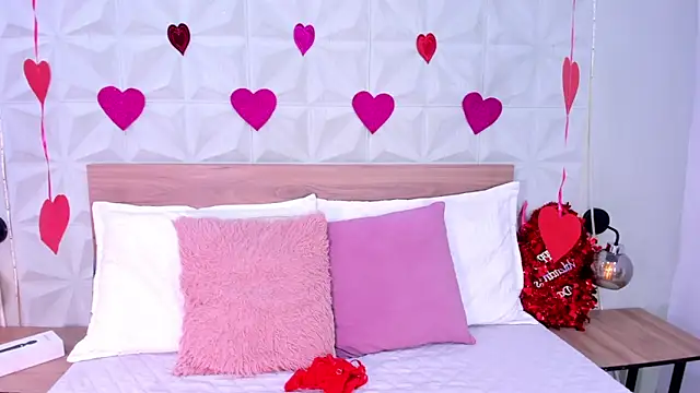 Stacey white  online show from 12, 2, 2026