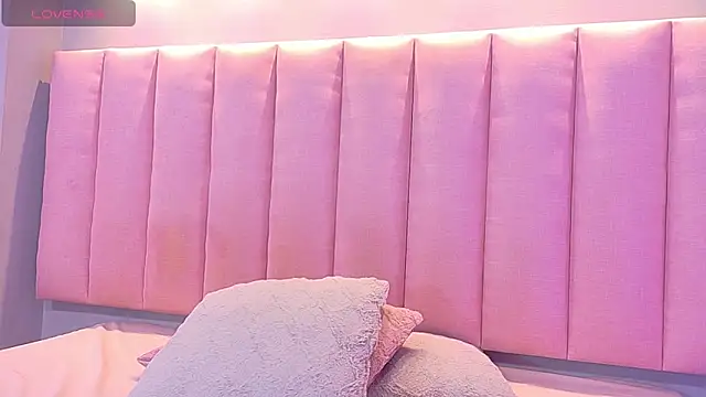 KeilyRoss online show from 28, 11, 2025