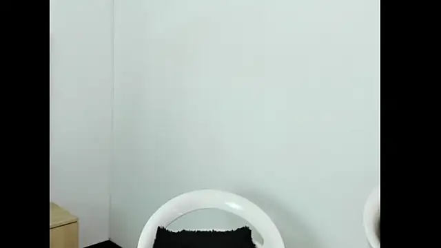 Georginaxx online show from 1, 2, 2025