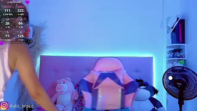 Kylie brokee online show from 1, 3, 2026