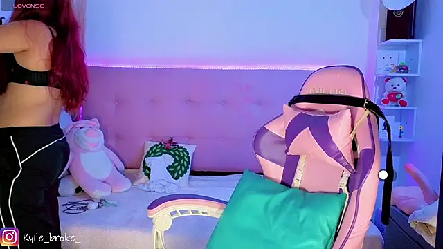 Kylie brokee online show from 10, 3, 2026