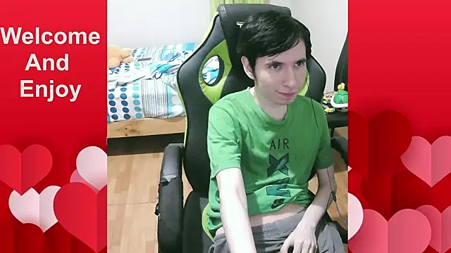 Snapshot of Twink_martinboy chatting on 25, 5, 2026 Twink martinboy online show from 25, 5, 2026