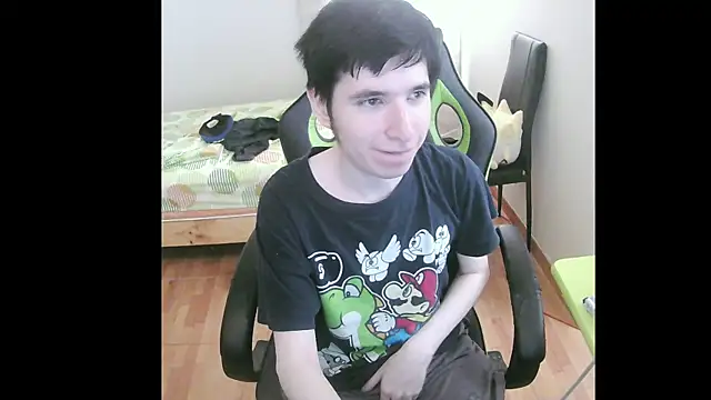 Twink martinboy online show from 18, 1, 2025