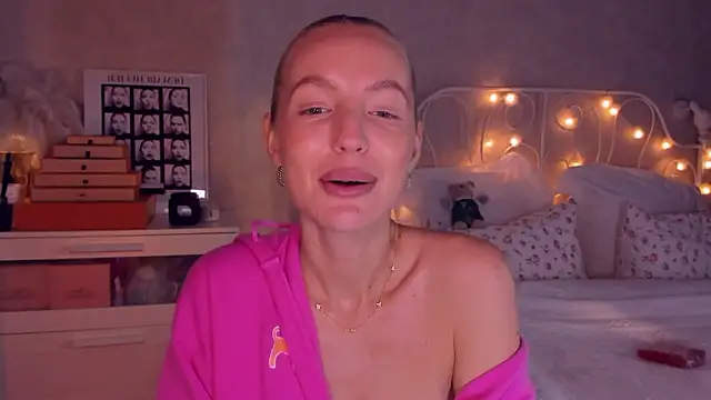 Snapshot of aestetick chatting on 11, 2, 2026 aestetick online show from 11, 2, 2026