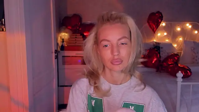 Snapshot of aestetick chatting on 22, 2, 2026 aestetick online show from 22, 2, 2026