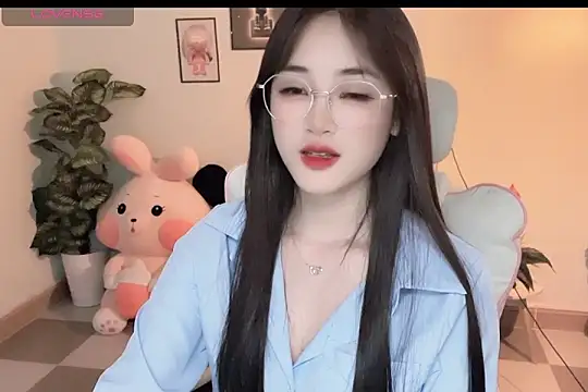  Aimy  online show from 9, 11, 2025