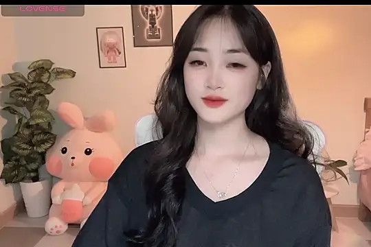  Aimy  online show from 15, 10, 2025