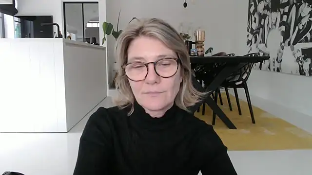 godinflower online show from 7, 10, 2025