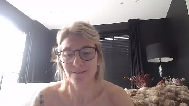 godinflower online show from 23, 10, 2025