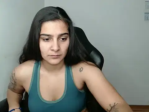 Amanda5Biceps online show from 19, 11, 2025