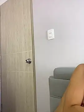 AmmyJones  online show from 3, 10, 2025