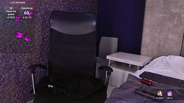 AmmyJones  online show from 29, 11, 2025