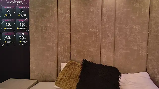 AmmyJones  online show from 23, 9, 2025