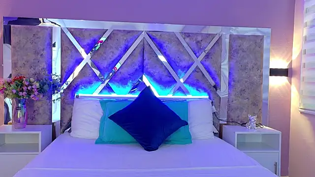 AmmyJones  online show from 22, 9, 2025