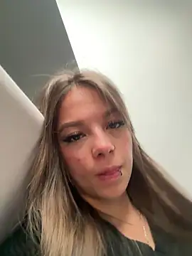 AmmyJones  online show from 2, 5, 2026