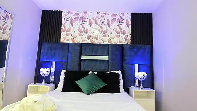 AmmyJones  online show from 20, 10, 2025