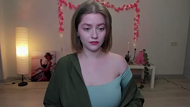 AidaPerry online show from 15, 1, 2025