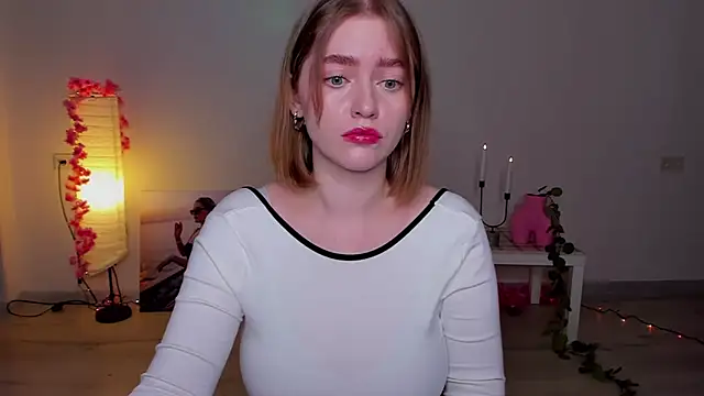 AidaPerry online show from 29, 1, 2025