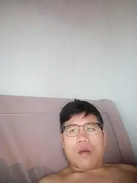 findagirlfriend online show from 15, 12, 2025