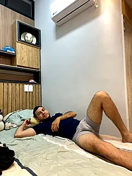 alessandroo013 online show from 31, 10, 2025