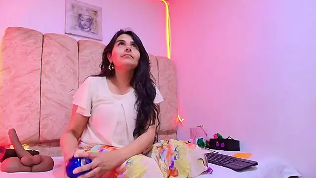  Marcela   online show from 14, 4, 2026