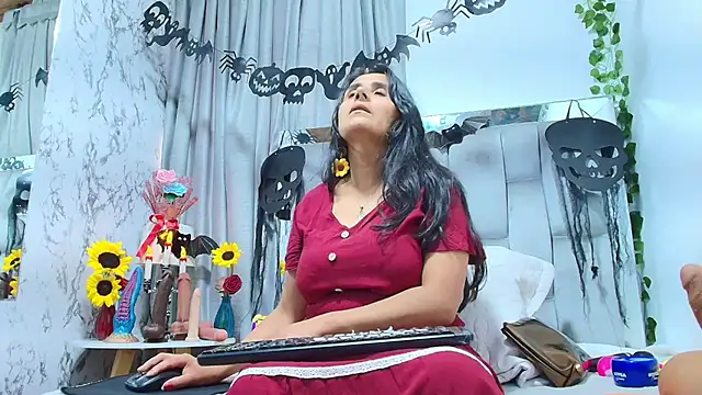  Marcela   online show from 28, 10, 2025