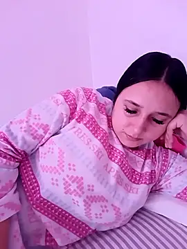 Juanamd1 online show from 5, 3, 2025