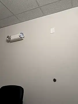 ImCarolinaCutiexxx online show from 10, 10, 2025