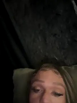 ImCarolinaCutiexxx online show from 28, 11, 2025