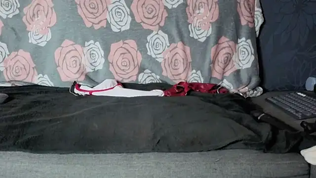 Lunadelisla online show from 15, 2, 2026