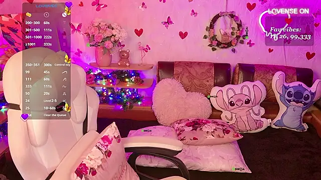 Miss SweetPeach online show from 10, 2, 2026