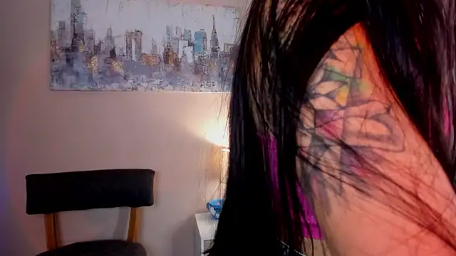 dakotaa   online show from 18, 3, 2025