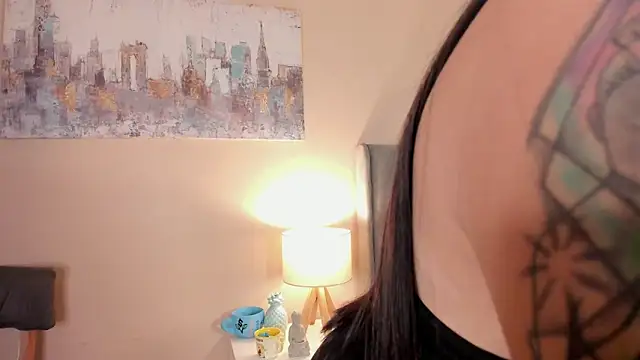 dakotaa   online show from 28, 10, 2025