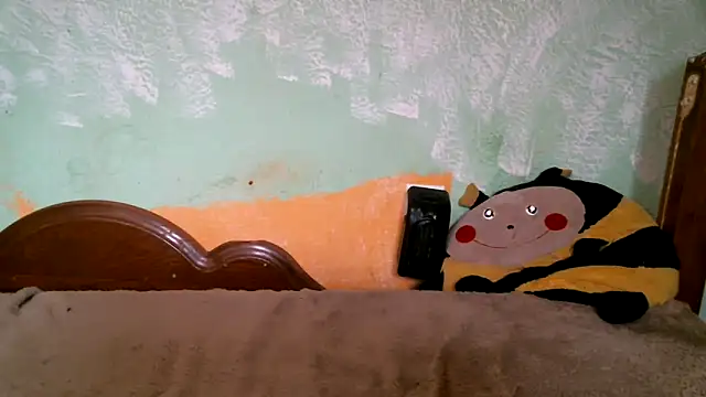 DennisXCaroll online show from 6, 10, 2025