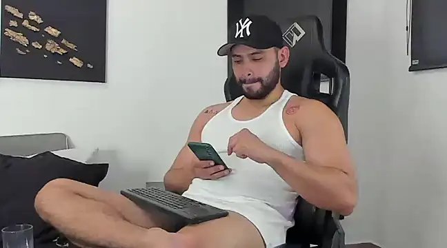 Dereck vega online show from 1, 2, 2025