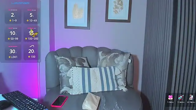 Nahiajhonson  online show from 9, 10, 2025