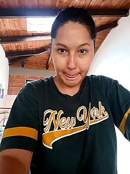 SamaraJay1 online show from 12, 4, 2026