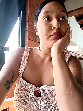 SamaraJay1 online show from 1, 12, 2025