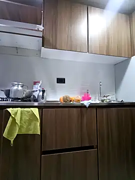 coral smitth online show from 16, 10, 2025