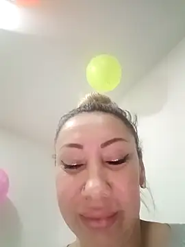 coral smitth online show from 10, 11, 2025