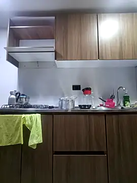 coral smitth online show from 23, 11, 2025