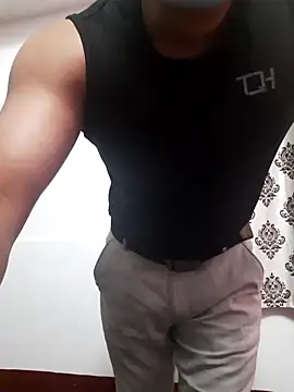 Guyinshortss online show from 1, 4, 2026