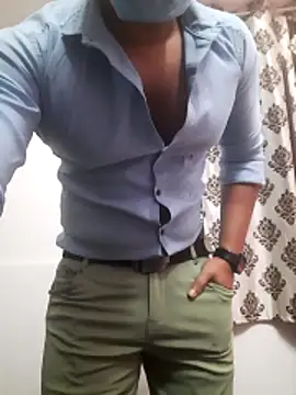 Guyinshortss online show from 11, 4, 2026