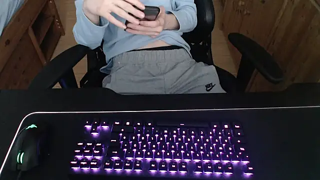 antonioo4k online show from 13, 3, 2025