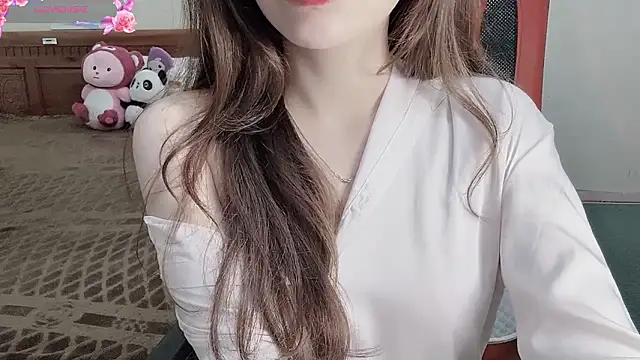 TrinhH Nabbi online show from 6, 3, 2026