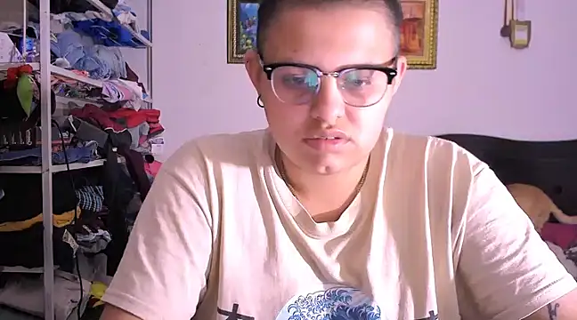 tatsumi nao online show from 14, 2, 2025