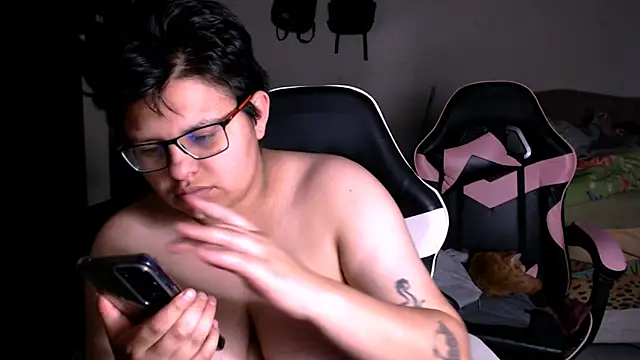 tatsumi nao online show from 18, 12, 2025