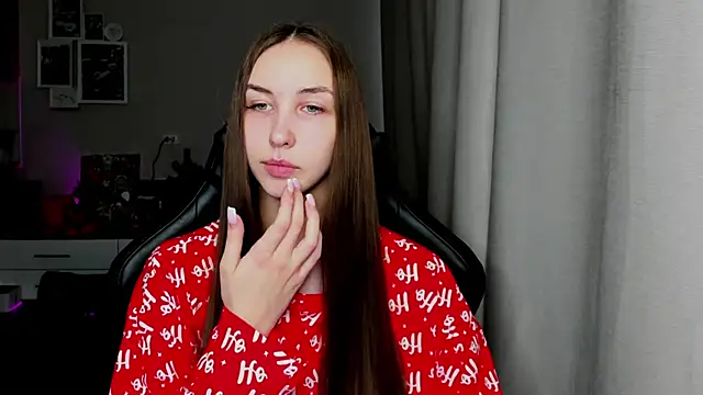 Snapshot of Sm0ly chatting on 11, 2, 2026 Sm0ly online show from 11, 2, 2026