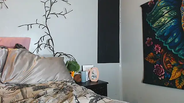 FRUITOFEDEN01 online show from 5, 2, 2025